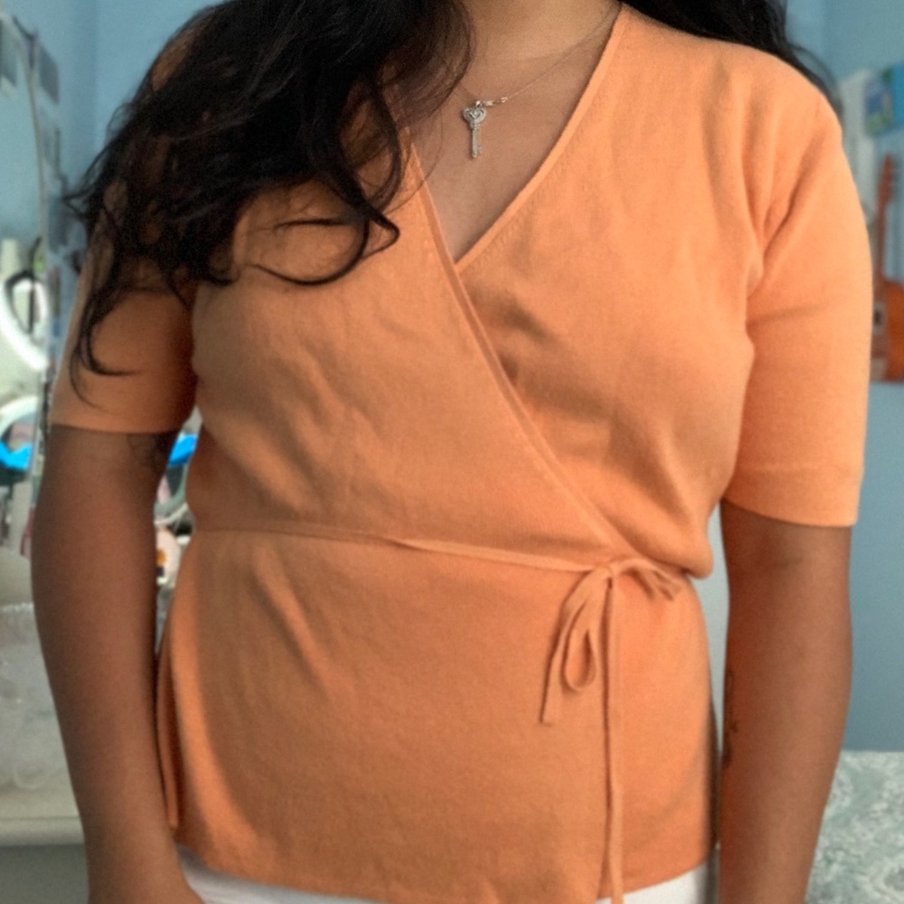 JEANNE PIERRE - ORANGE WRAP SHIRT (SIZE: M)
